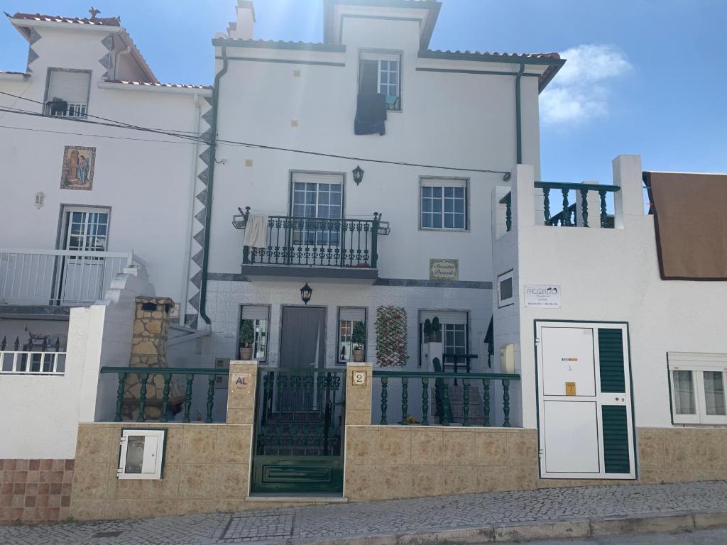 Image of MORADIA RICARDO