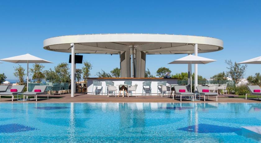 Image of T1 Moderno com Piscina -Praia da Galé