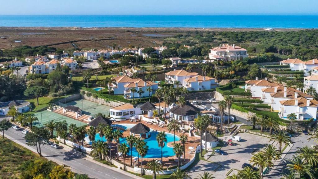 Image of 85 Encosta do Lago