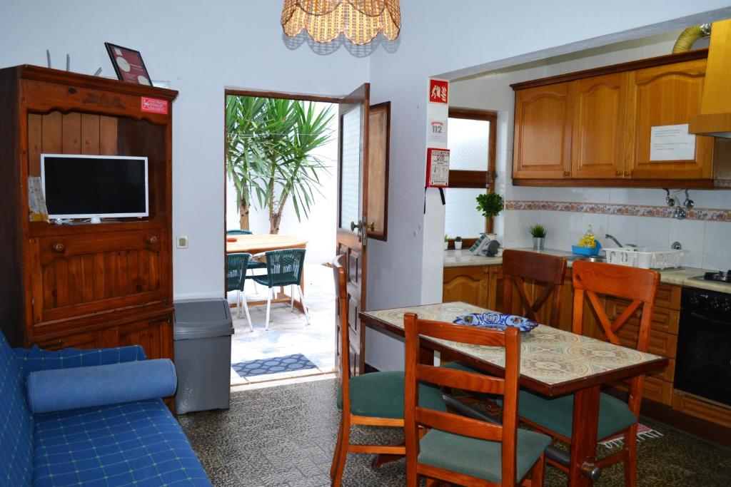 Image of ALVOR HOUSE