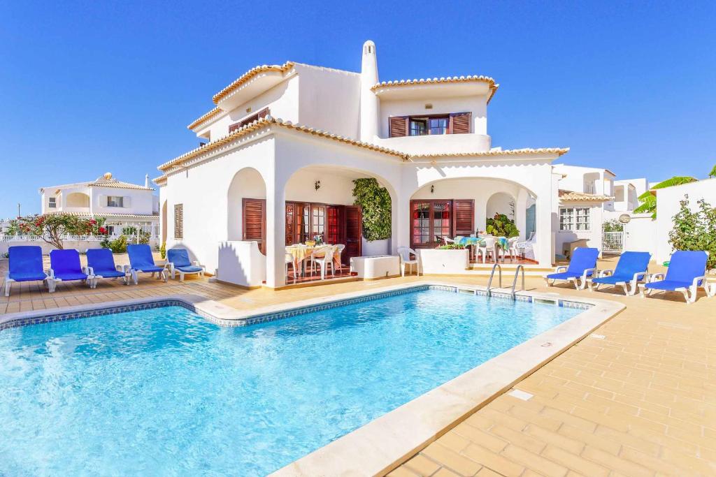 VILLA ANTÃO