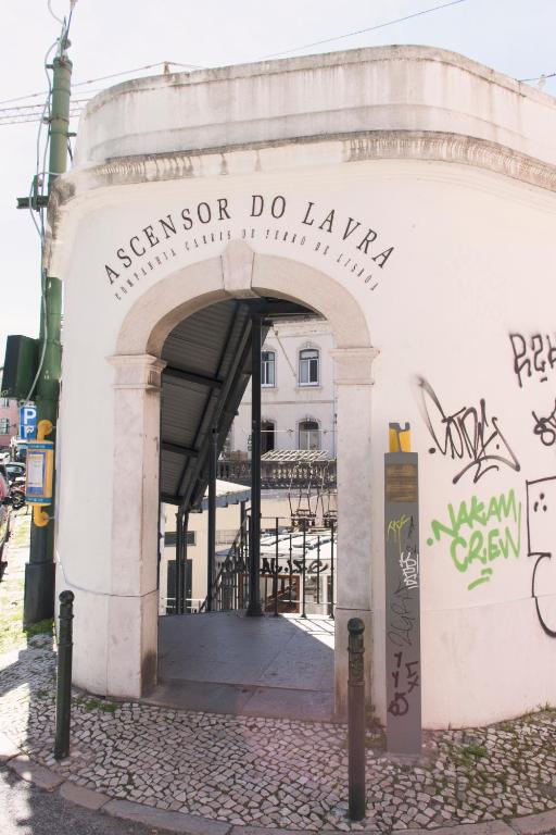 Image of Lisbon Apartments 1-C
