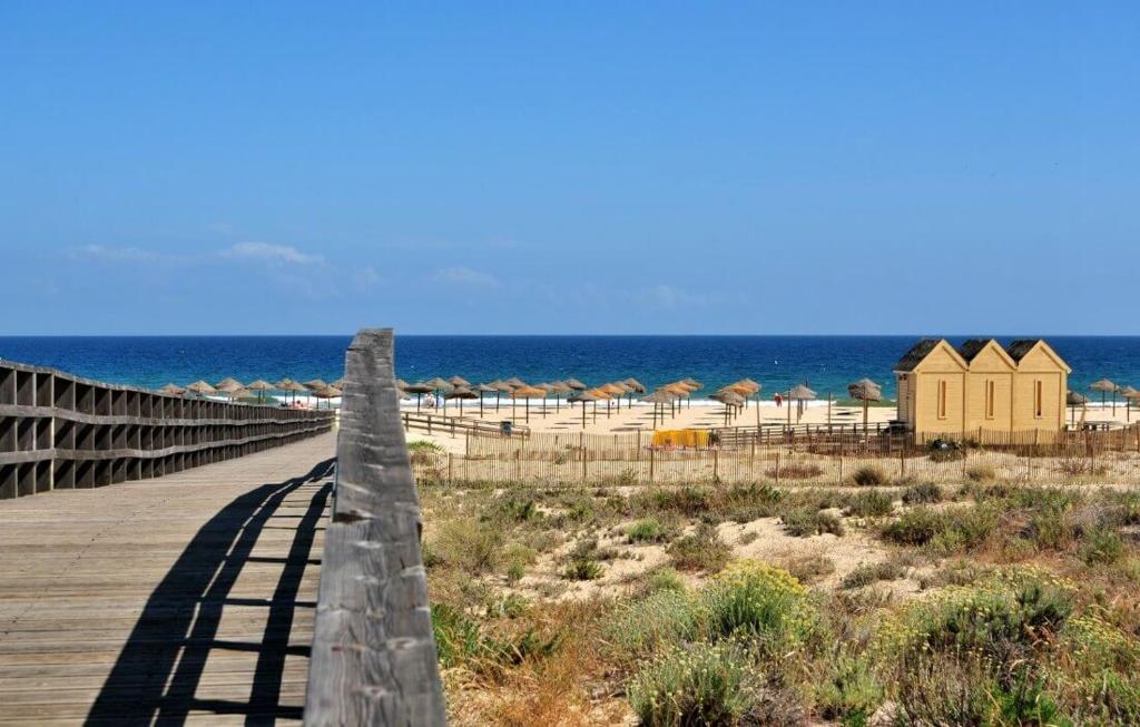 Image of Manta Rota-Urbanização Orlamar-Lote 73