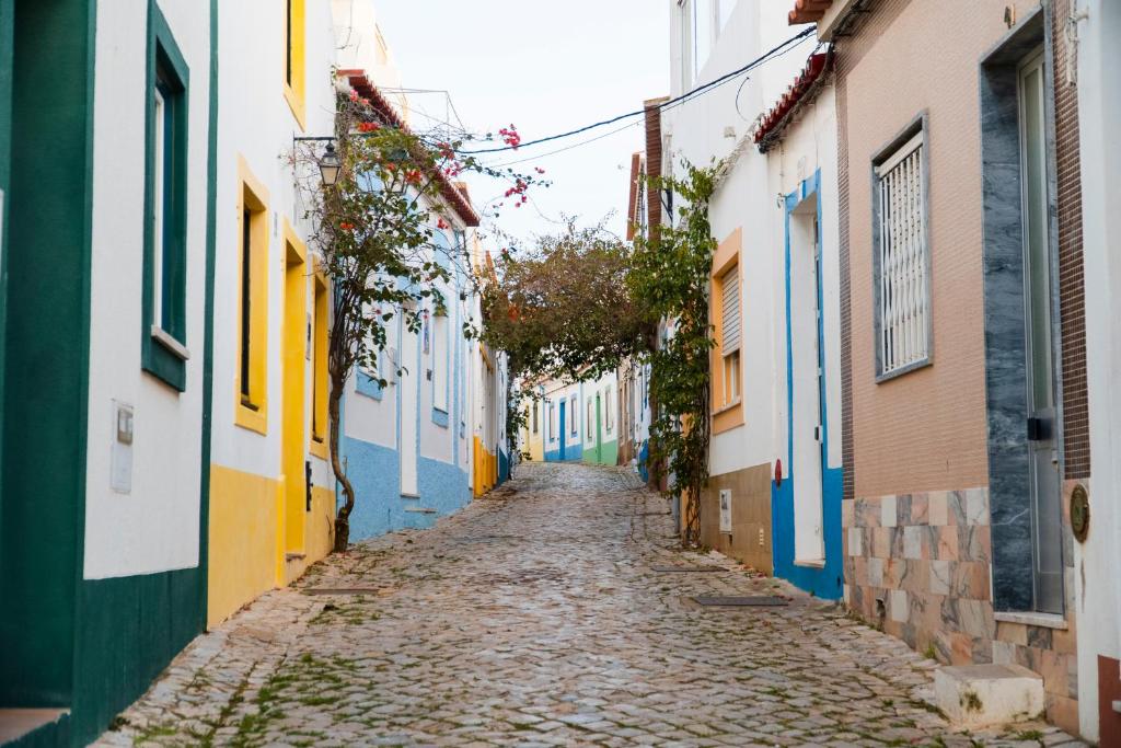 MINHA CASA SUA CASA