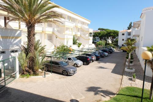 APARTAMENTO BREIGE