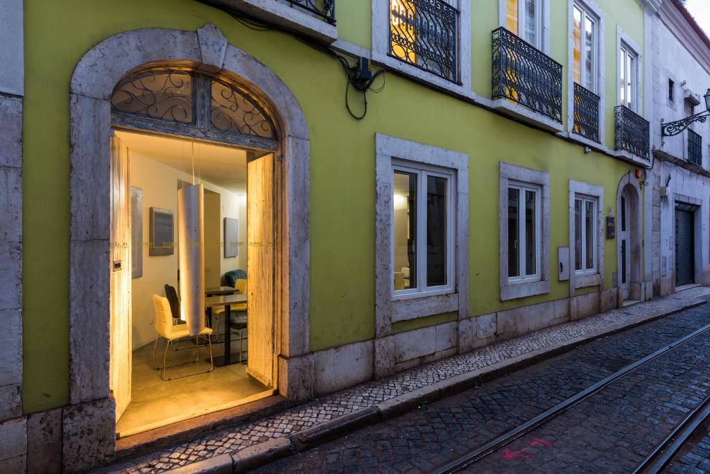 ALFAMA - LISBOA LOUNGE SUITES