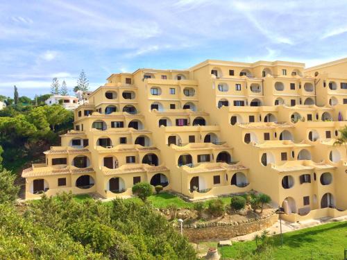 URBANIZAÇÃO ALGARVESOL COLINA SOL APARTHOTEL 611