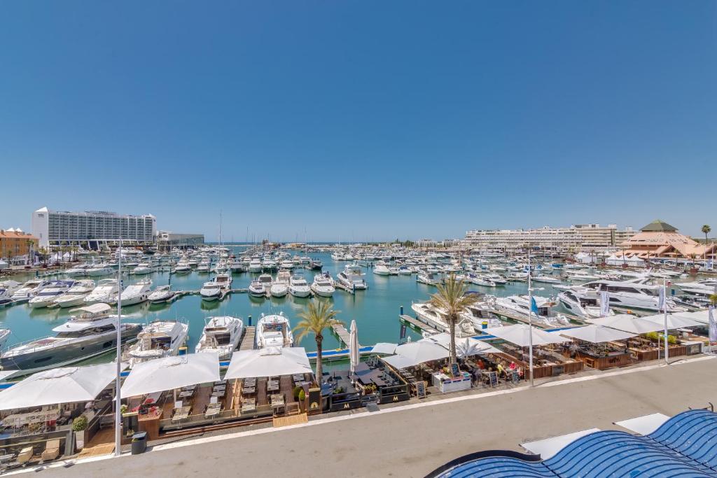 Image of EDIFÍCIO MARINA CLUB