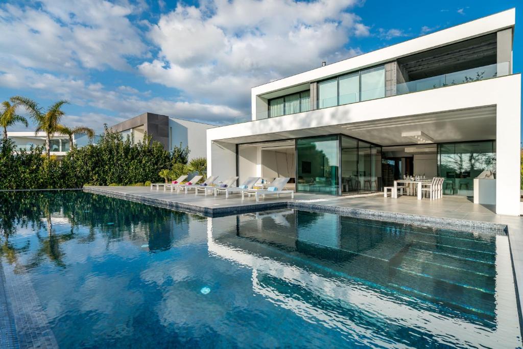 EDIFÍCIO COLINAS DO GOLFE