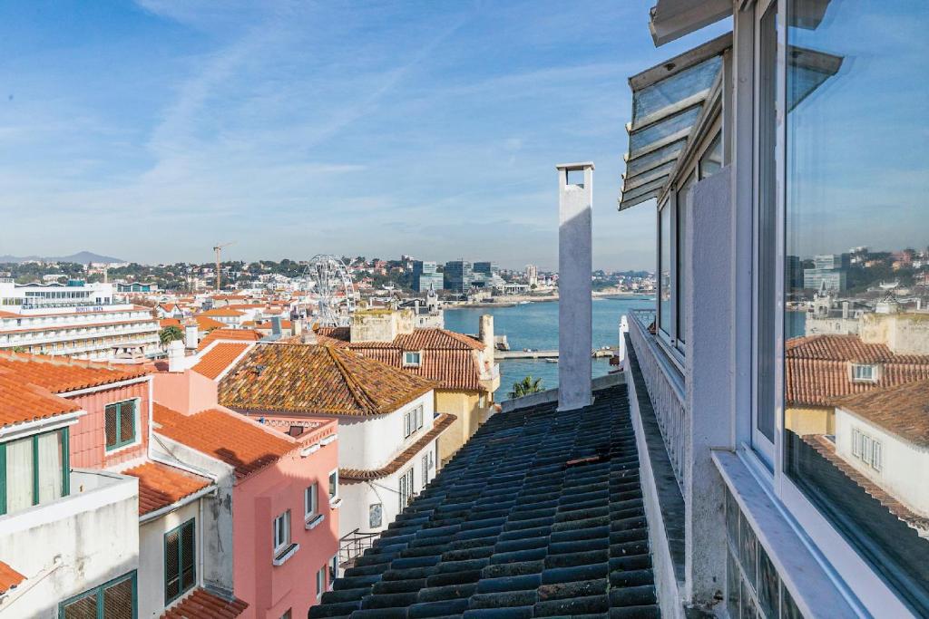 CASCAIS BY