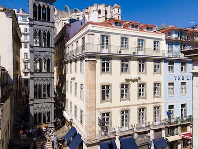 CHIADO MERCY APARTMENTS - LISBON BEST APARTMENTS