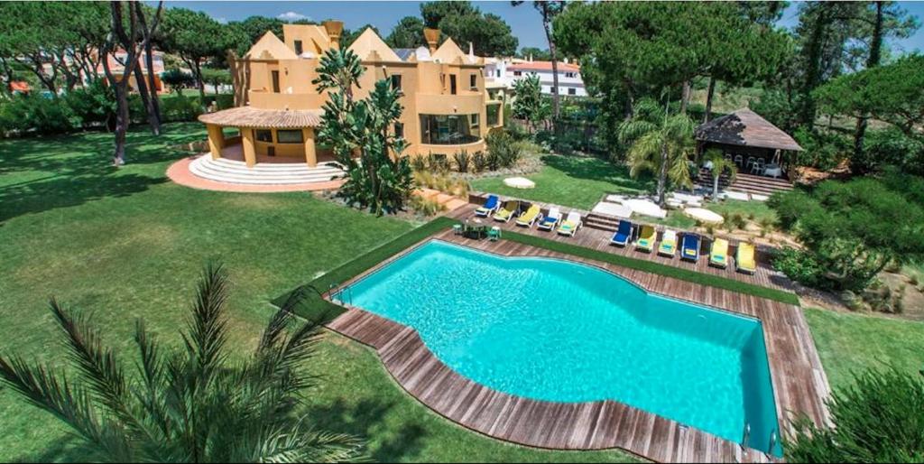 MILLER'S VILLA