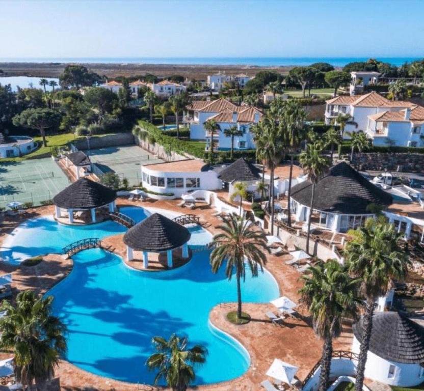URBANIZAÇÃO ENCOSTA DO LAGO - LOTE 30 - QUINTA DO LAGO
