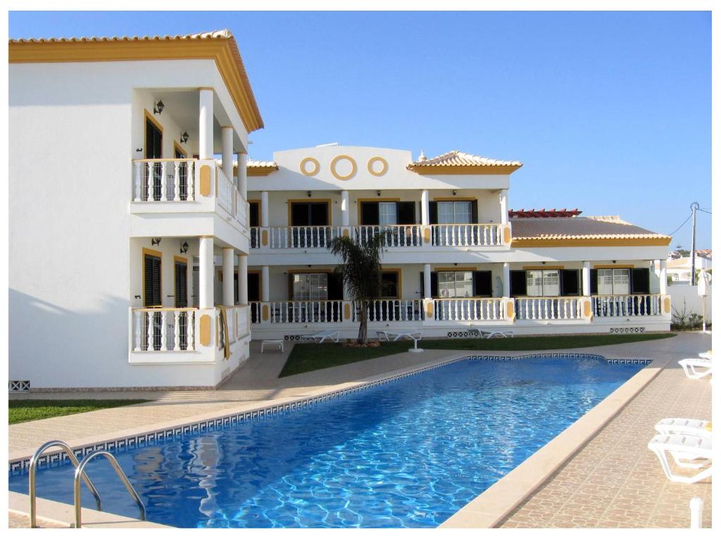 SOLAR VEIGUINHA - APARTAMENTO J