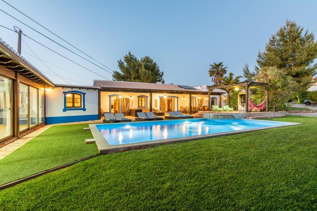 VILLA CHARM