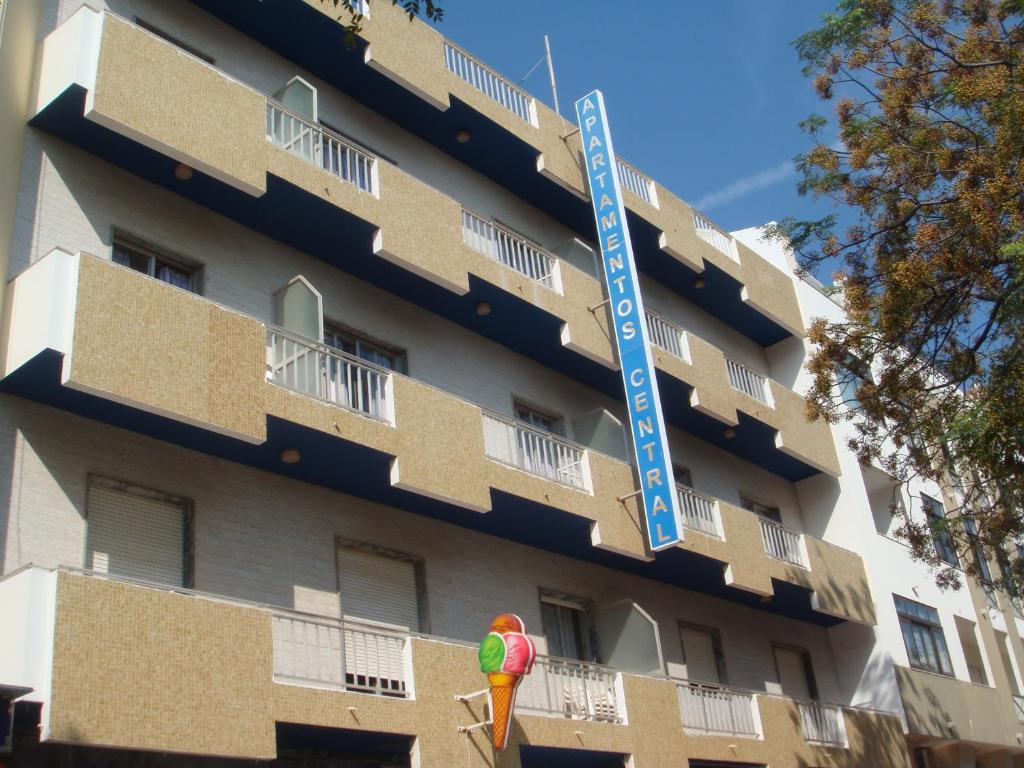APARTAMENTOS CENTRAL