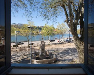 Image of 14ª Esquadra - Cais das Pedras Guest House