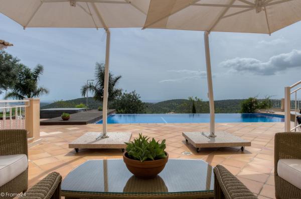 Image of CASA DO MOCHO BRANCO
