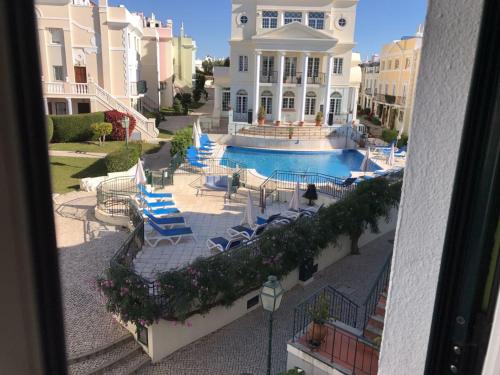 Image of T4 Grand Townhouse - Old Village