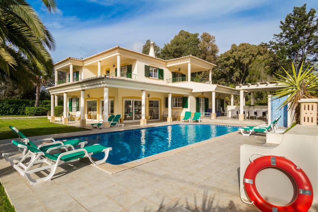 Image of VILA 80