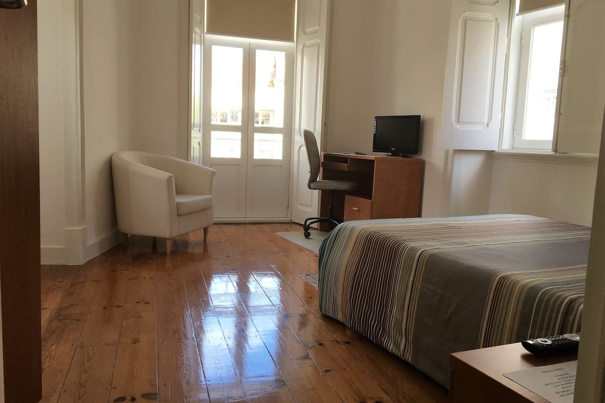 Image of Rooms Fado