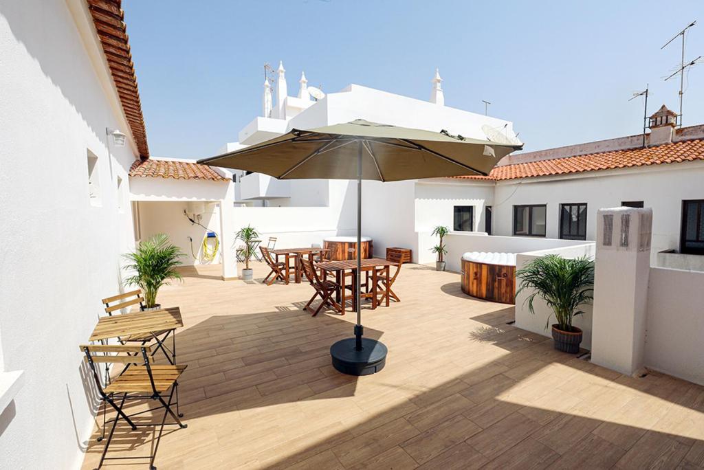 Image of Sunset House