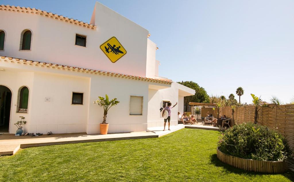 ALGARVE SURF HOSTEL SAGRES