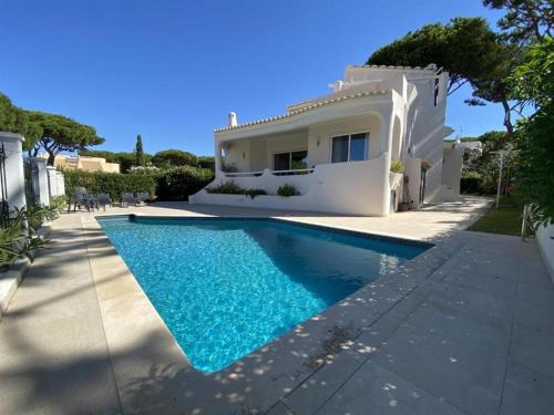 Image of VILLA PINHAL & MAR