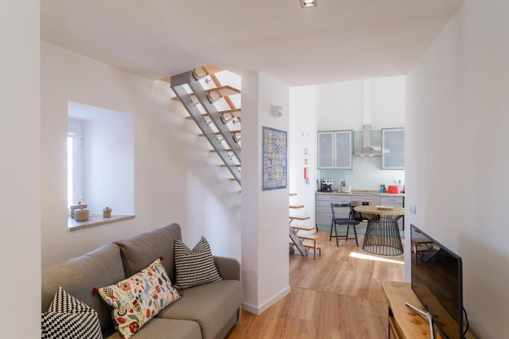Image of VILA MADREDEUS II