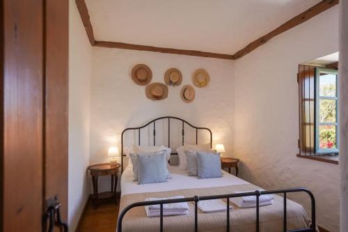 Image of CHALET DE ALMOÇAGEME