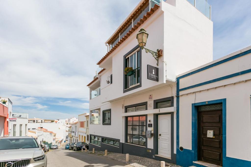 5 MARIAS GUEST HOUSE