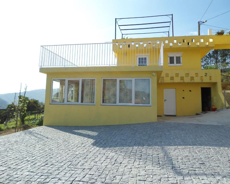 CASA AMARELA