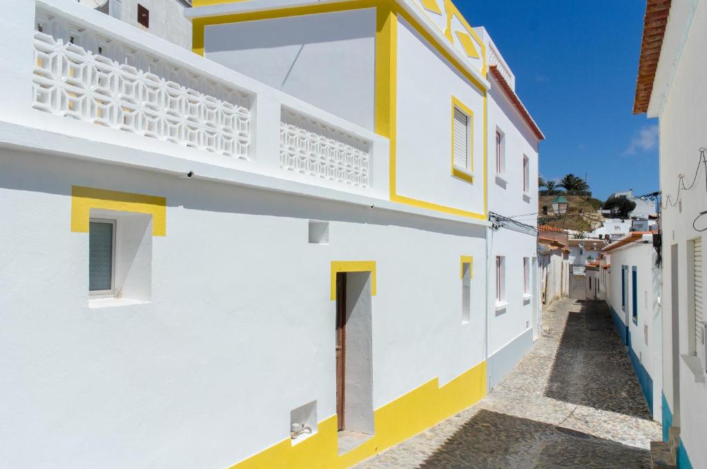 Image of Aljezur Old Town