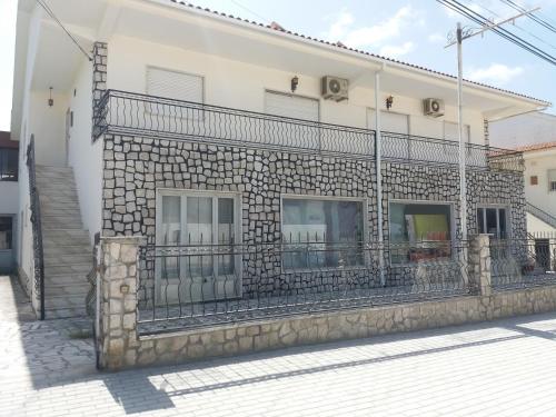 Image of ALOJAMENTO LARANJEIRAS II