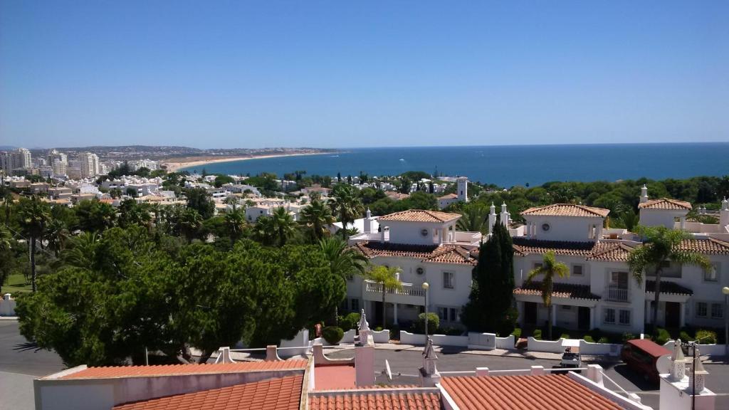 SEAVIEW APARTMENT