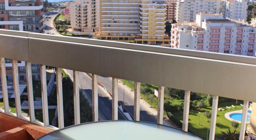 Image of APARTAMENTO EDIFICIO TARIK