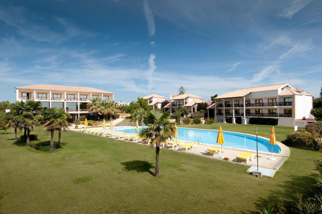 LUZMAR VILLAS