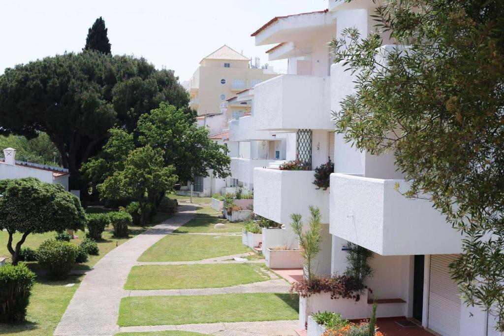 VILAMOURA ONE