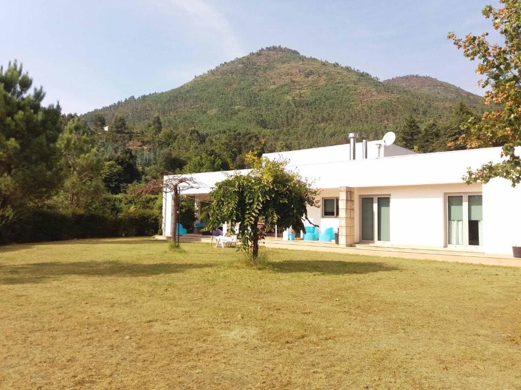 Image of CASA FONTE TRIGUEIRA