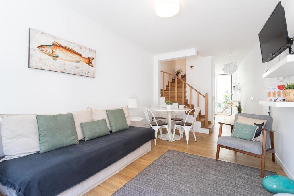 Image of Ericeira cozy house with terraca