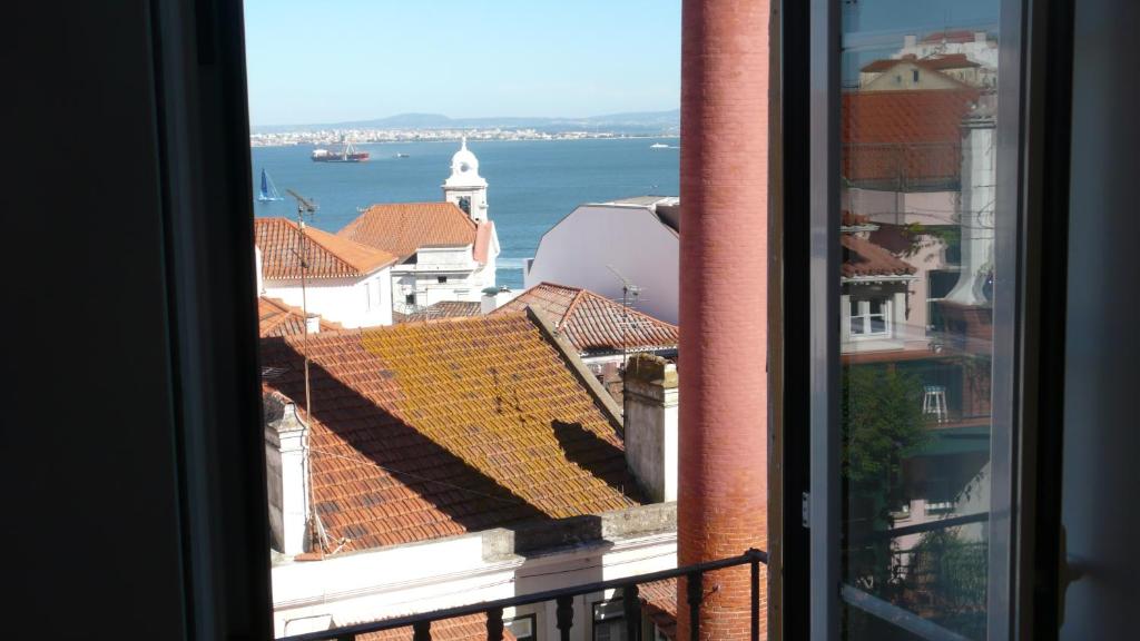 Image of VILA OLIVEIRINHA