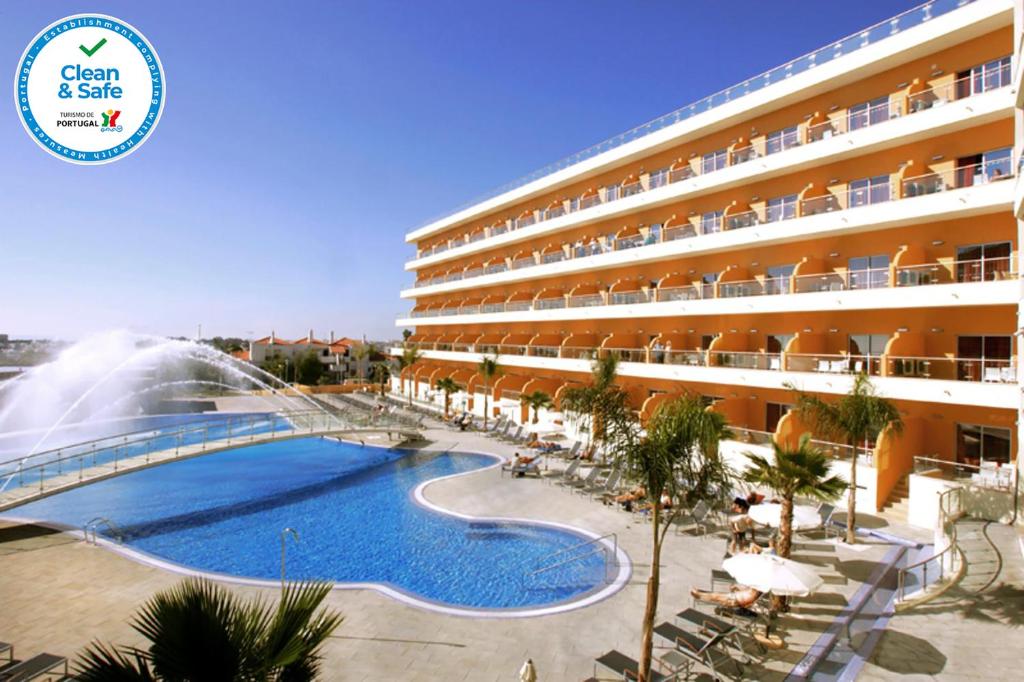 APARTAMENTOS DA BALAIA - FRACÇÃO AO
