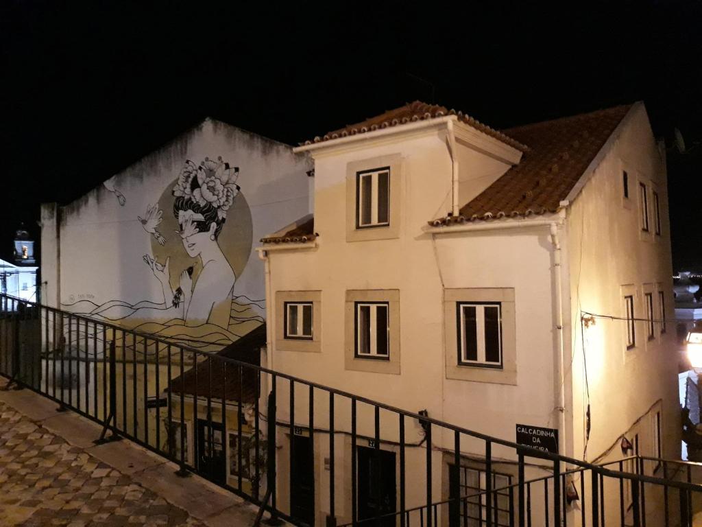 ALFAMA LOFT