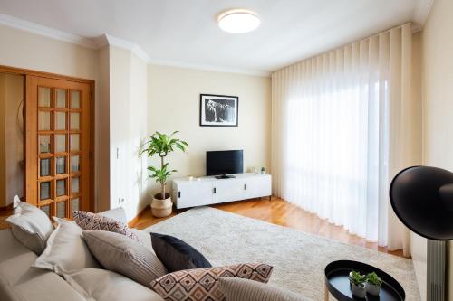 BOTANICAL GARDEN APARTMENT