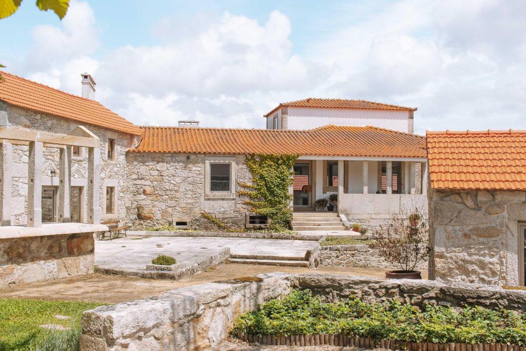 CITIZEN HOUSE