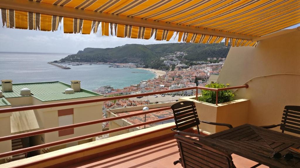 Image of APARTAMENTO NA FALESIA