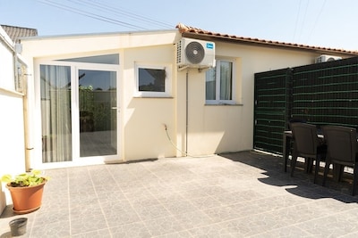 CASA OS TRÊS MANOS