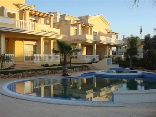 APARTAMENTO ADARE