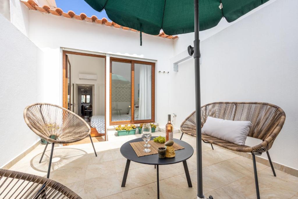 CASA DA TITA