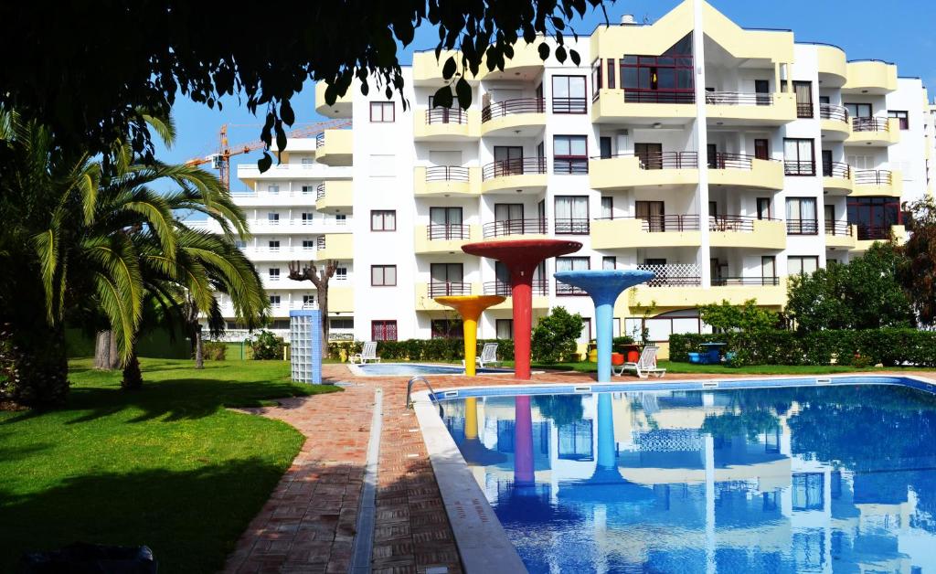 TOWER HOUSE ROCHA